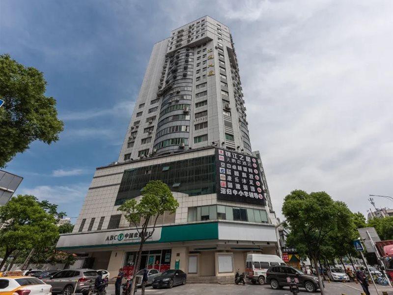 Jinjiang Inn Select Wuhan Guangfutun Metro Station Екстериор снимка